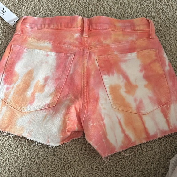 GAP JEAN SHORTS TIE DYE - Picture 2 of 3